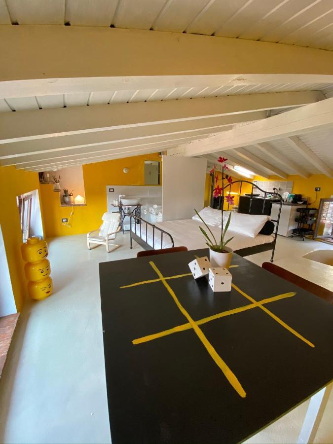 La Casa Di Andrea Appartement Gardone Riviera Buitenkant foto