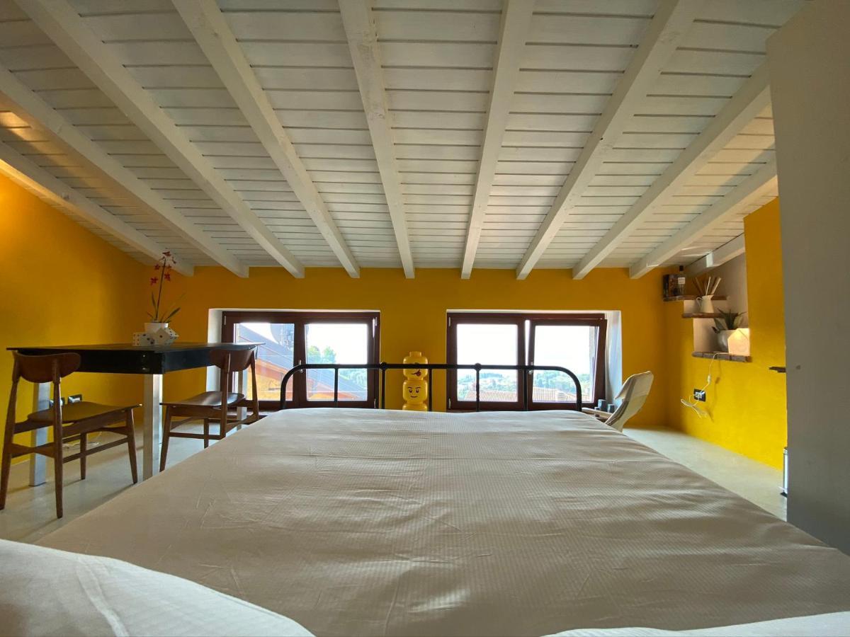 La Casa Di Andrea Appartement Gardone Riviera Buitenkant foto