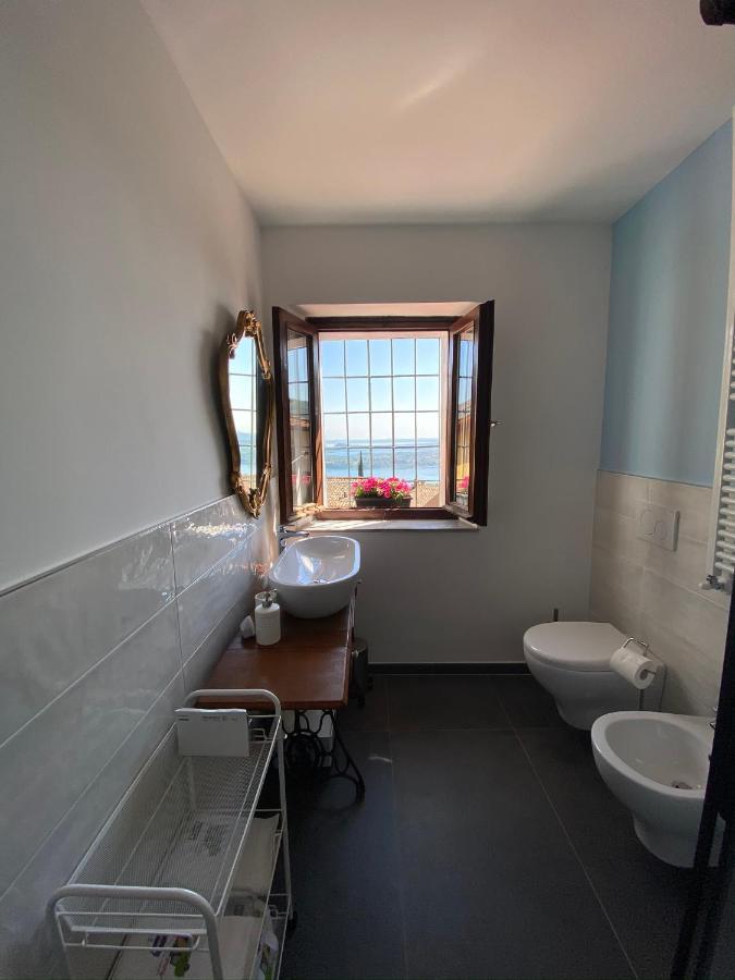 La Casa Di Andrea Appartement Gardone Riviera Buitenkant foto