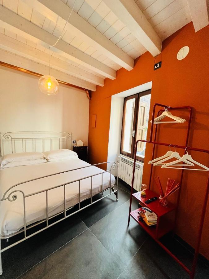 La Casa Di Andrea Appartement Gardone Riviera Buitenkant foto
